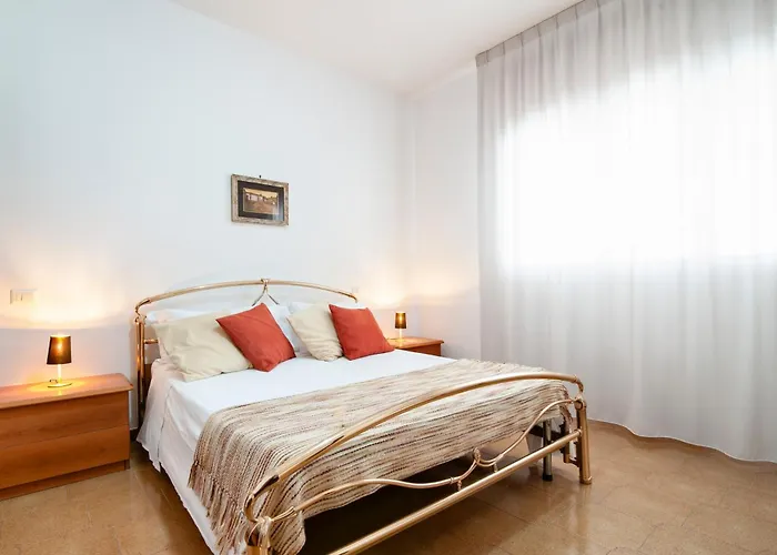 Maroby & Parking - Selection 3*