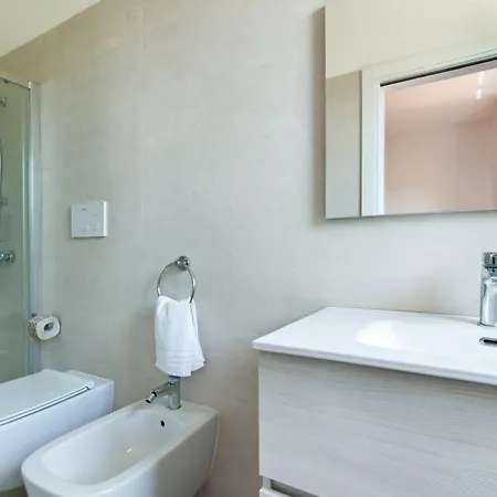 Guest house Maroby & Parking *