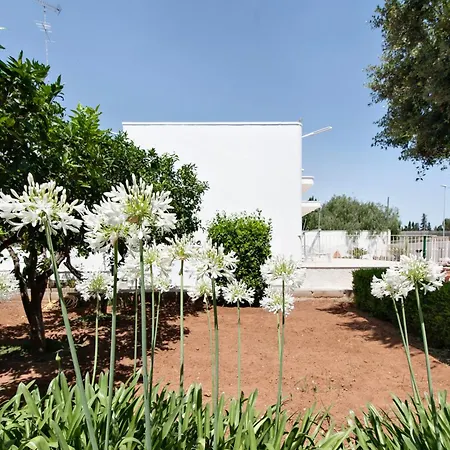 Guest house Maroby & Parking Lecce